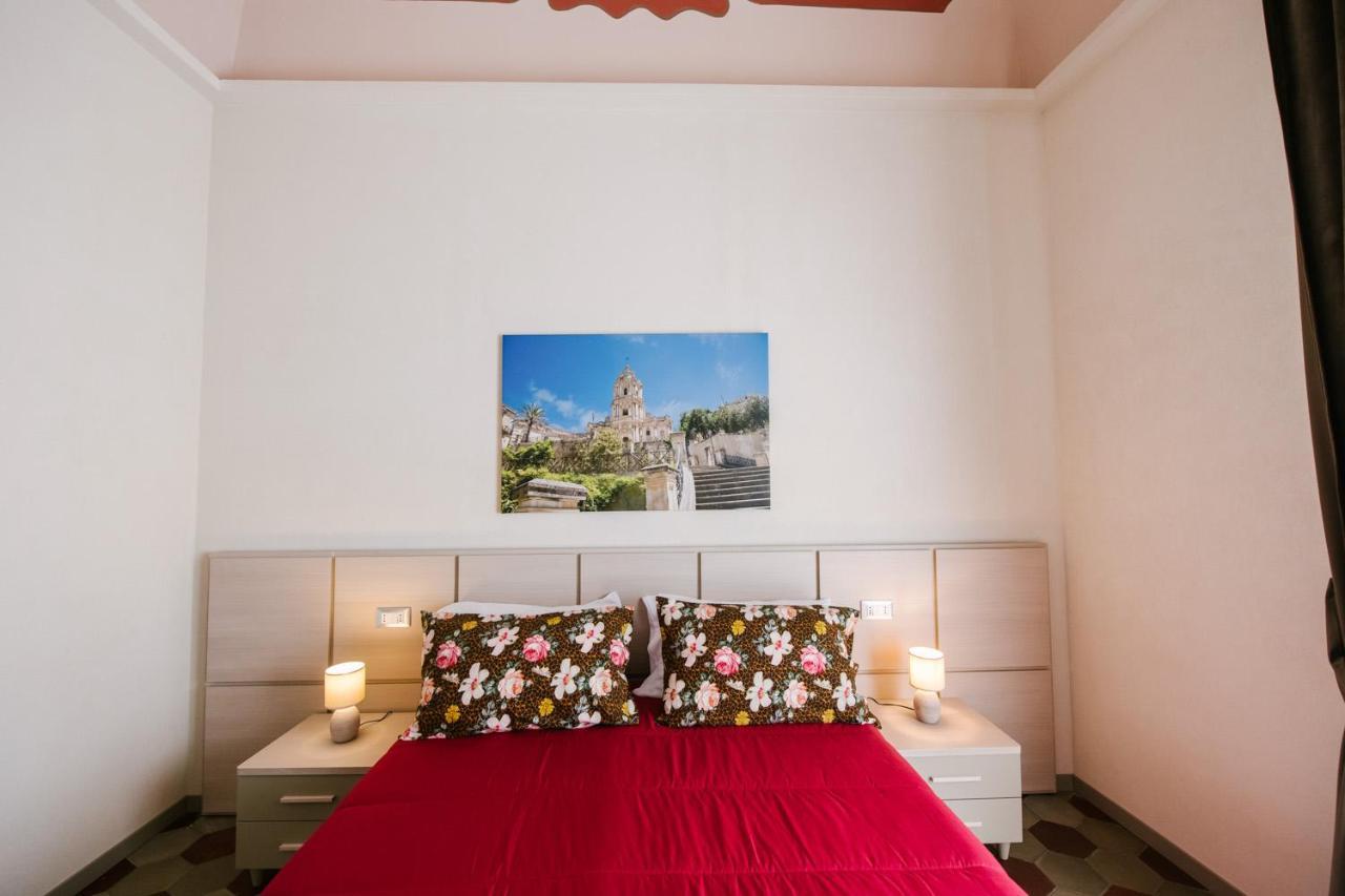 Le Camere Dei Conti Modica Bagian luar foto